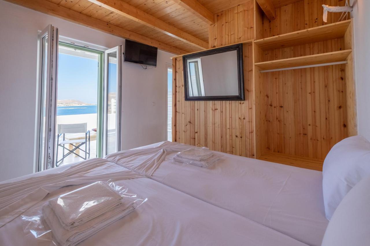 Lorenzo Studios And Suites Paros Naousa  Ngoại thất bức ảnh
