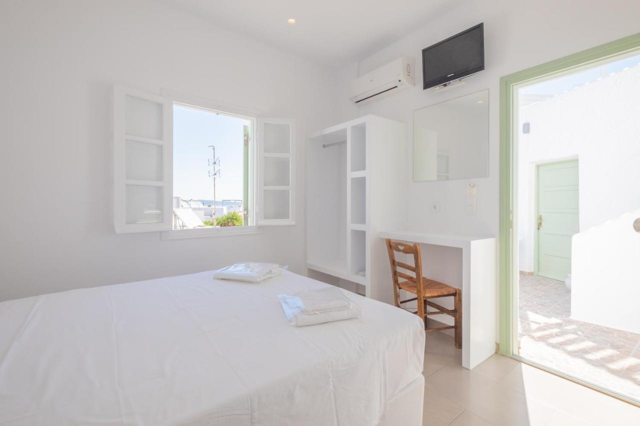 Lorenzo Studios And Suites Paros Naousa  Ngoại thất bức ảnh