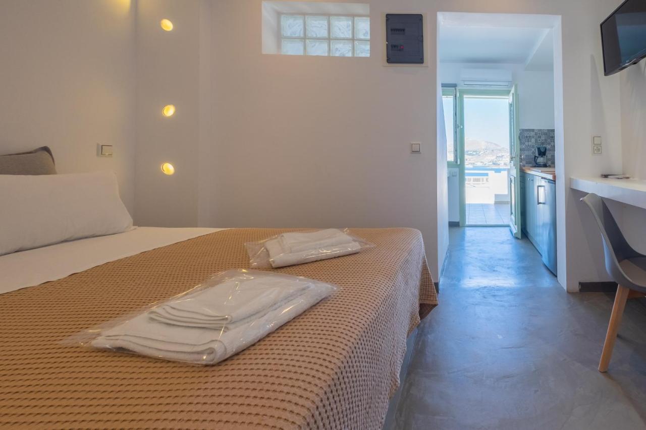 Lorenzo Studios And Suites Paros Naousa  Ngoại thất bức ảnh